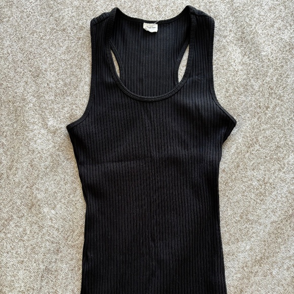 Aritzia | Tank Top | Black - Picture 1 of 5